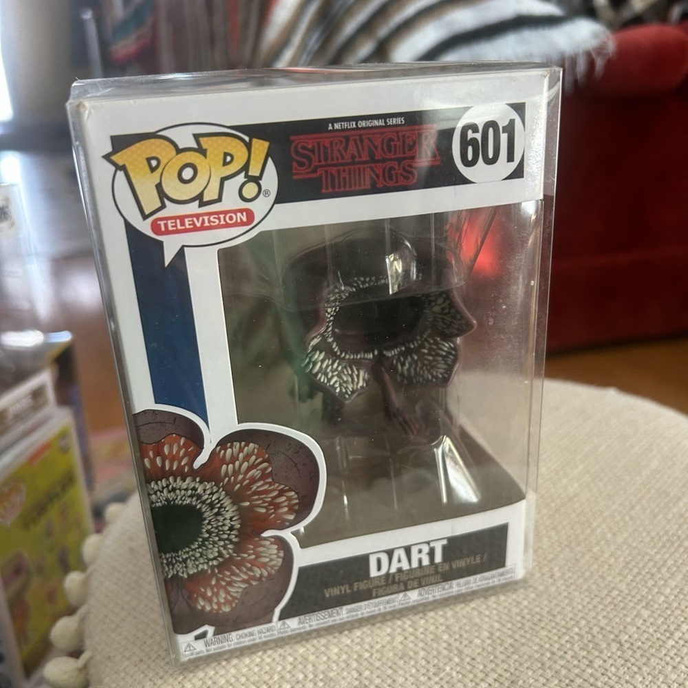 Funko Pop! Vinyl: Stranger Things - Demogorgon (Dart) #601 - Picture 7 of 8